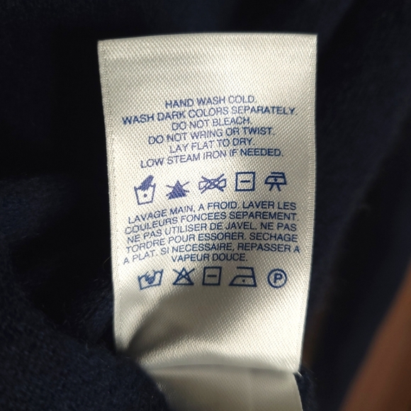 Lands' End EUC MP 100% cashmere Deep Sea Navy Blue sweater - Picture 8 of 8